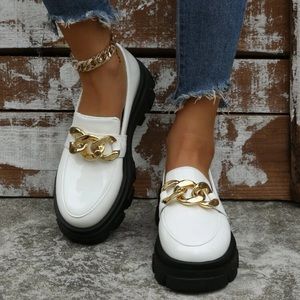 Chain decor platform loafer shoes
